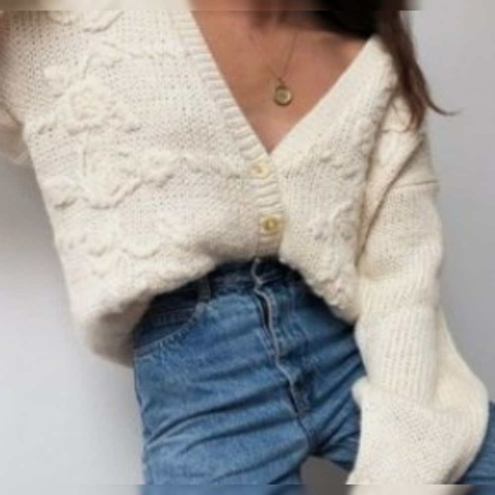 FREE w/ Purchase! Route 66 Sweater*Bundle Me